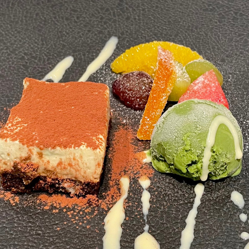 ランチAコース　デザート盛り合わせ(宮島 レ・クロ)