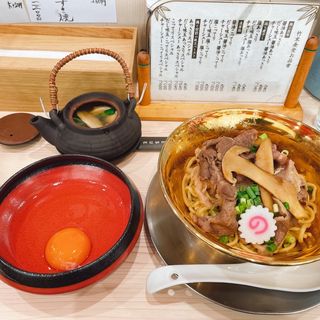 松茸と黒毛和牛すき焼きのまぜ麺（松）(ラーメン専科 竹末食堂)