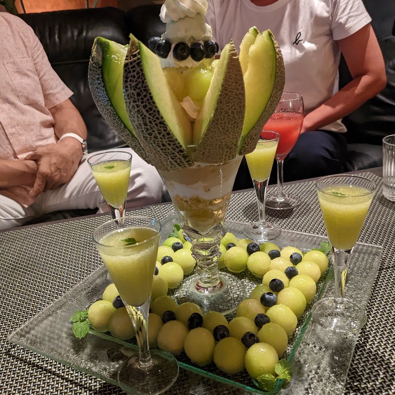 メロンパフェ(THE LIVING)