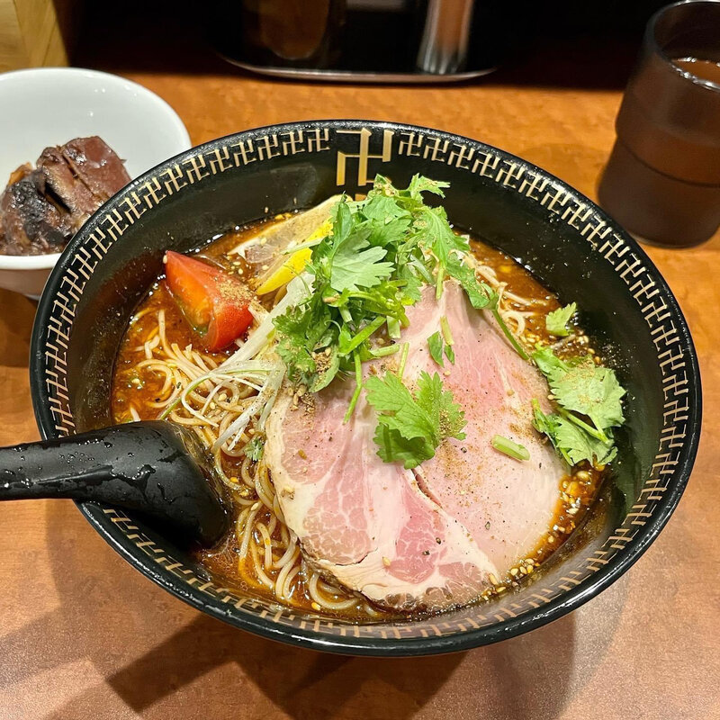 スパイス・冷やしラー麺(スパイス・ラー麺卍力　西葛西店)
