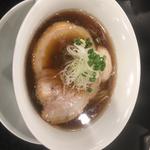 醤油拉麺(鳴龍 （NAKIRYU）)