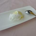 ヨーグルトムース (レモンソース)(季節の産直食材×イタリアン グリーンハウス 青葉台)