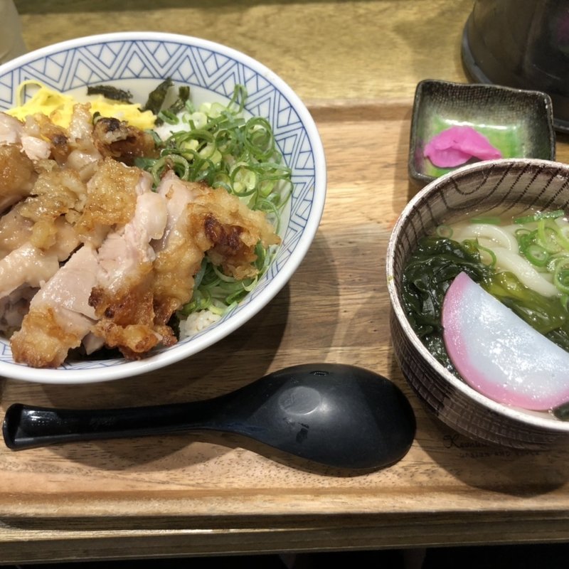 とりめし(讃岐の男うどん さんすて岡山店)