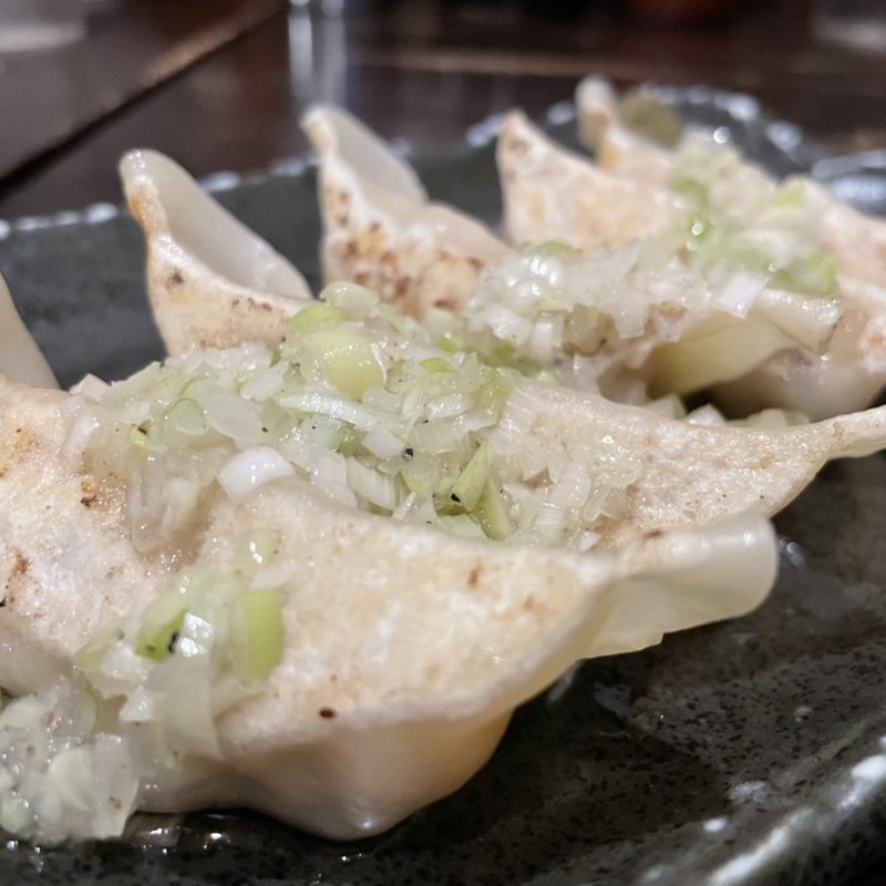 ネギ塩ダレ餃子(六代目らーめん処 まるは極 西船橋店)