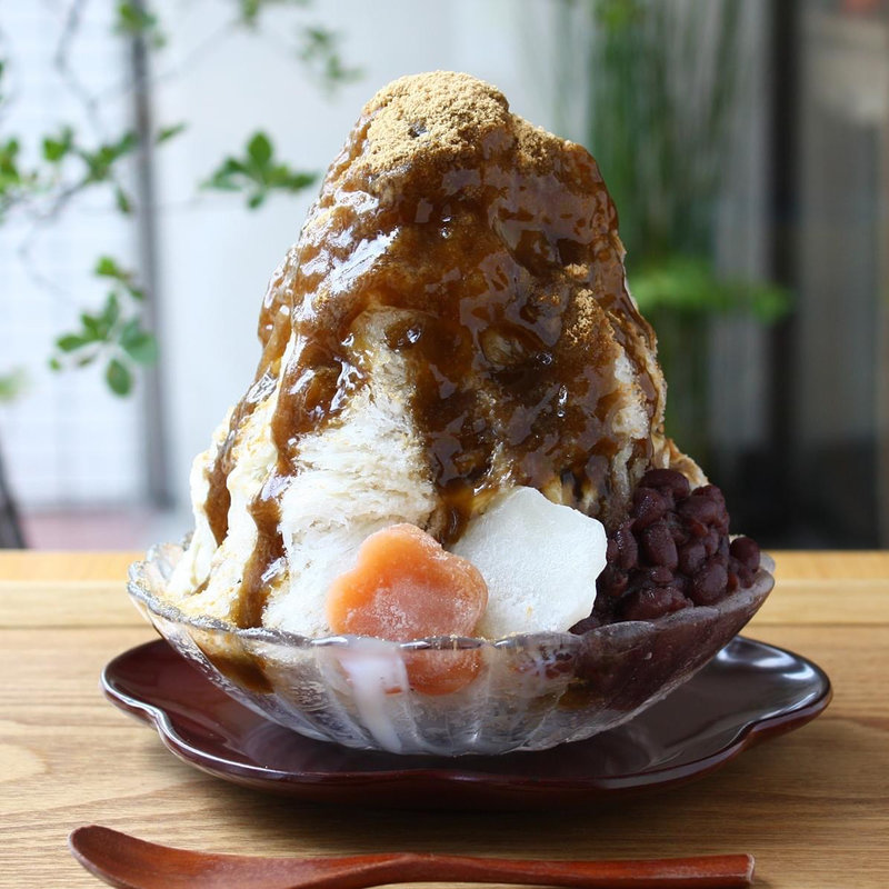 ばんばら茶のかき氷(麻布野菜菓子 銀座店)