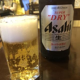 ビール スーパードライ (中瓶)(酔ってこ屋 恒幸)