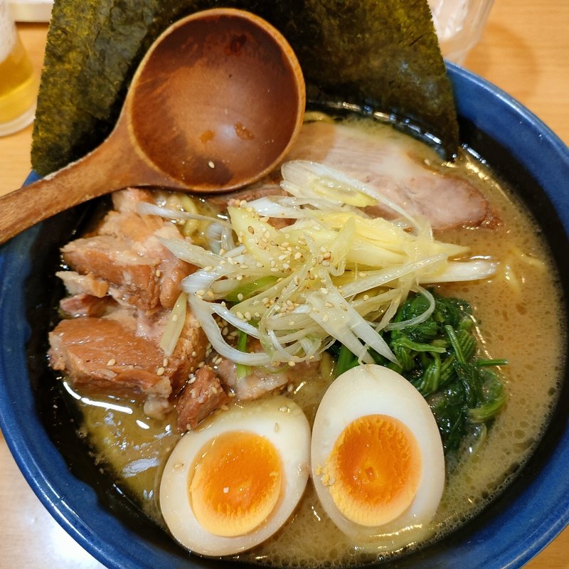 味玉ラーメン(豚骨醤油らーめん 福気)