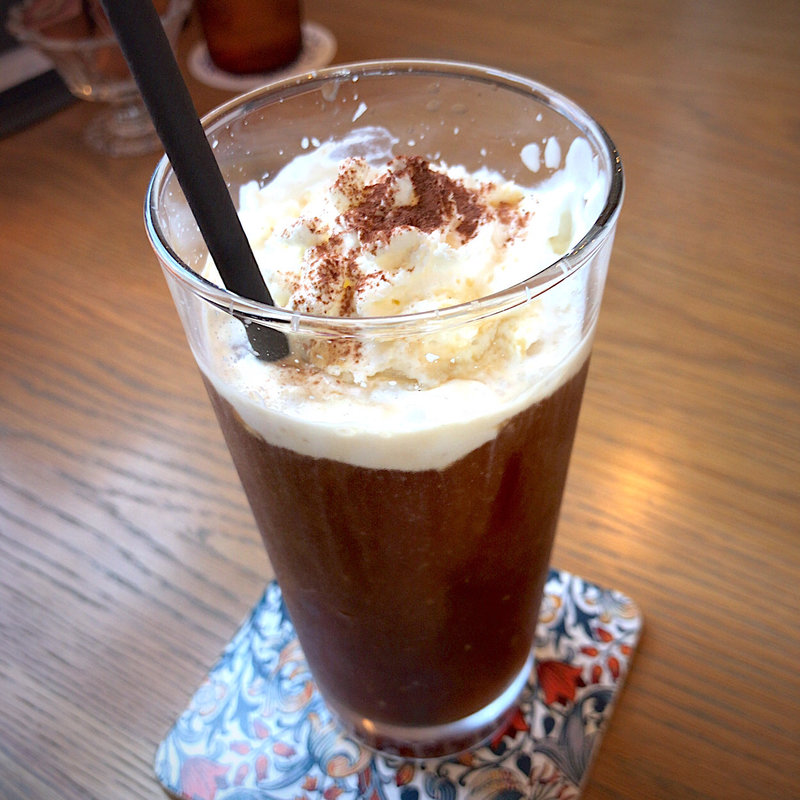 ウインナーコーヒー アイス(COFFEE HAUS)