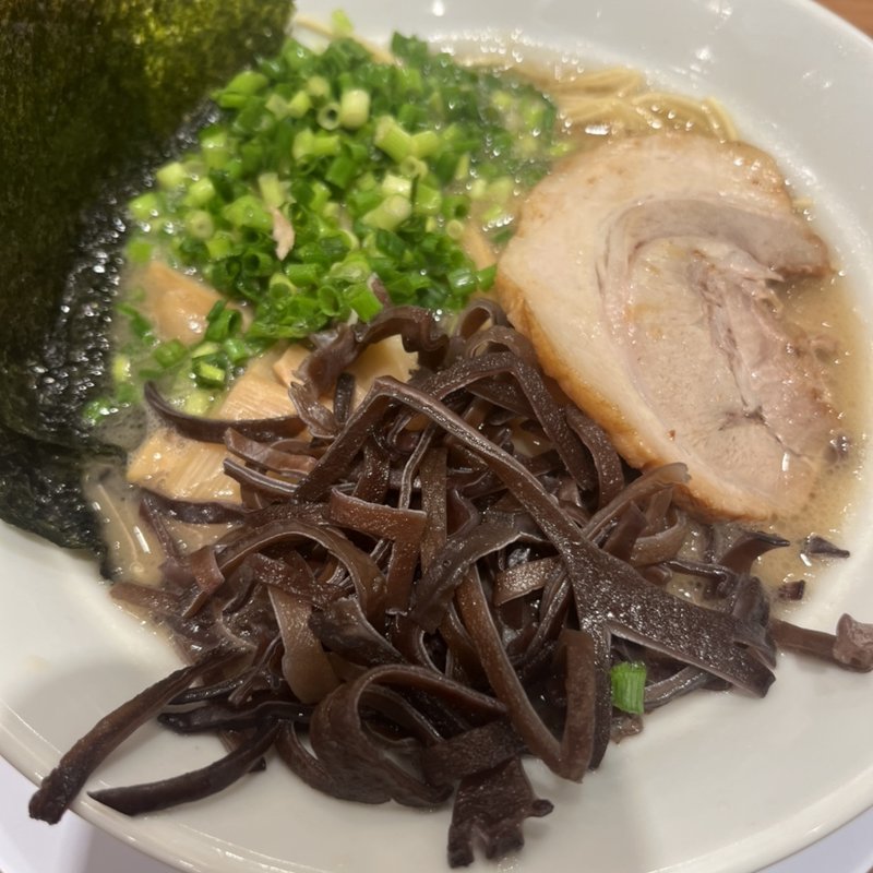 (九州釜焚きとんこつ がっとん)