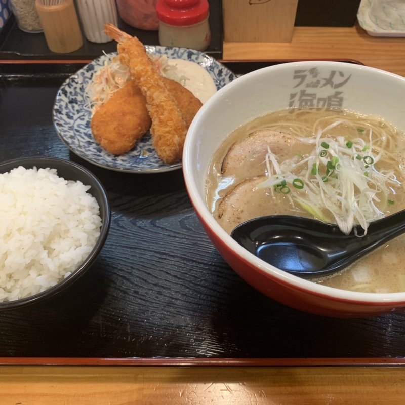 海老、白身フライセット(海鳴食堂)