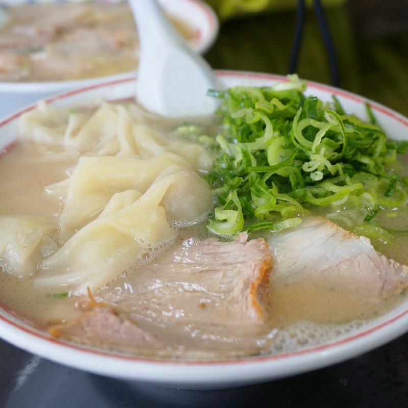 ワンタンメン(長浜ラーメン 福重家)