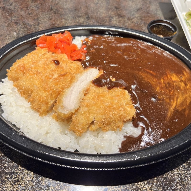 三元豚ロースカツカレー(100時間カレーDELIVERY銀座)
