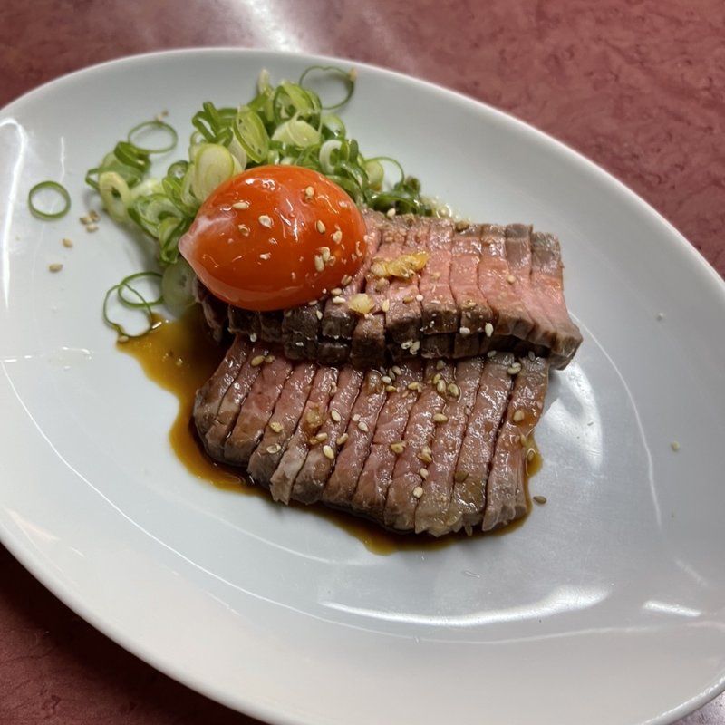 ローストユッケ(アジェ )