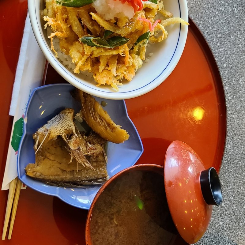 えびのかき揚げ丼(つくだ煮街道 )