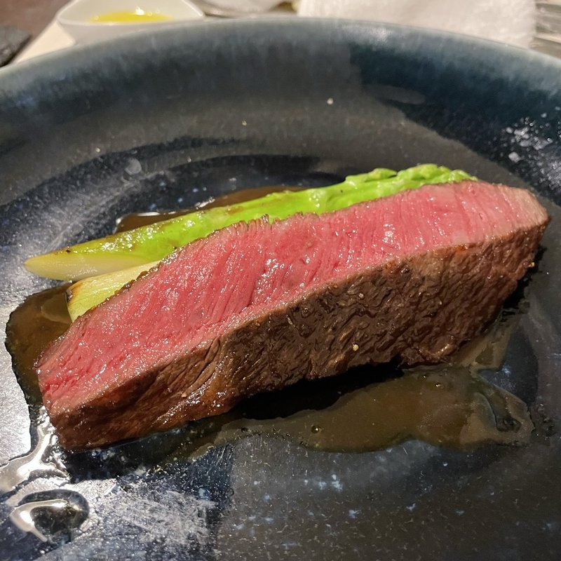 鹿児島産黒毛和牛 A5 イチボのロースト(レストラン・ピウ)