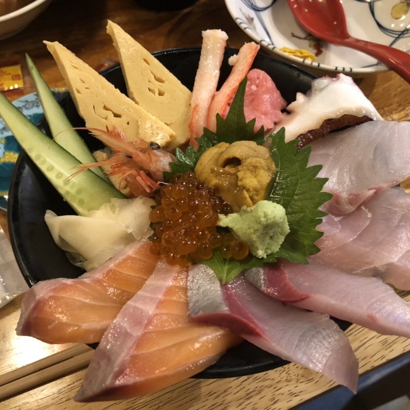 市場屋丼(能加万菜 市場屋 近江町総本店)
