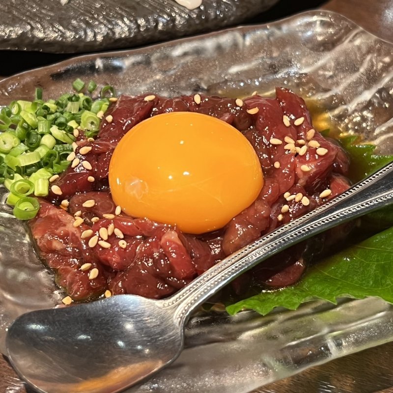 桜ユッケ(馬刺屋マサシ 浅草店 )