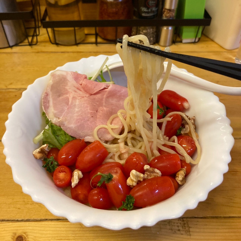 夏季限定トマトラーメン(味噌ぶりnoodle みやみや)