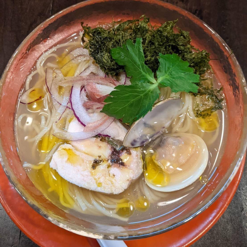 貝出汁と煮干しの冷やしそば(まるふじ食堂)