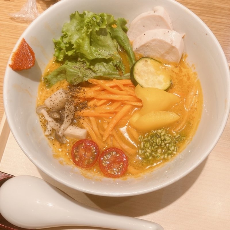 ベシソバ(ソラノイロ麹町本店)