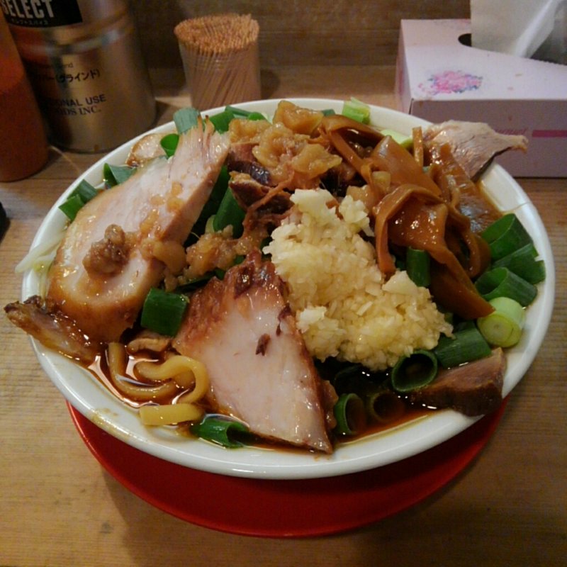 チャーシュー麺　並盛200g(らーめん やまちゃん「太麺が好きです。」)