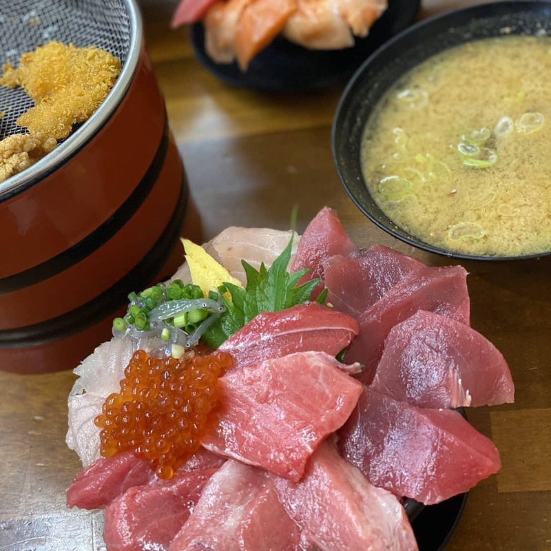 全部乗せ・大ちゃん丼(まぐろ王国 大ちゃん)