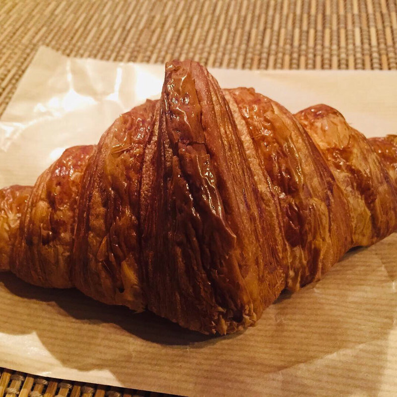 石臼挽きクロワッサン(TAK bageri-cafe)