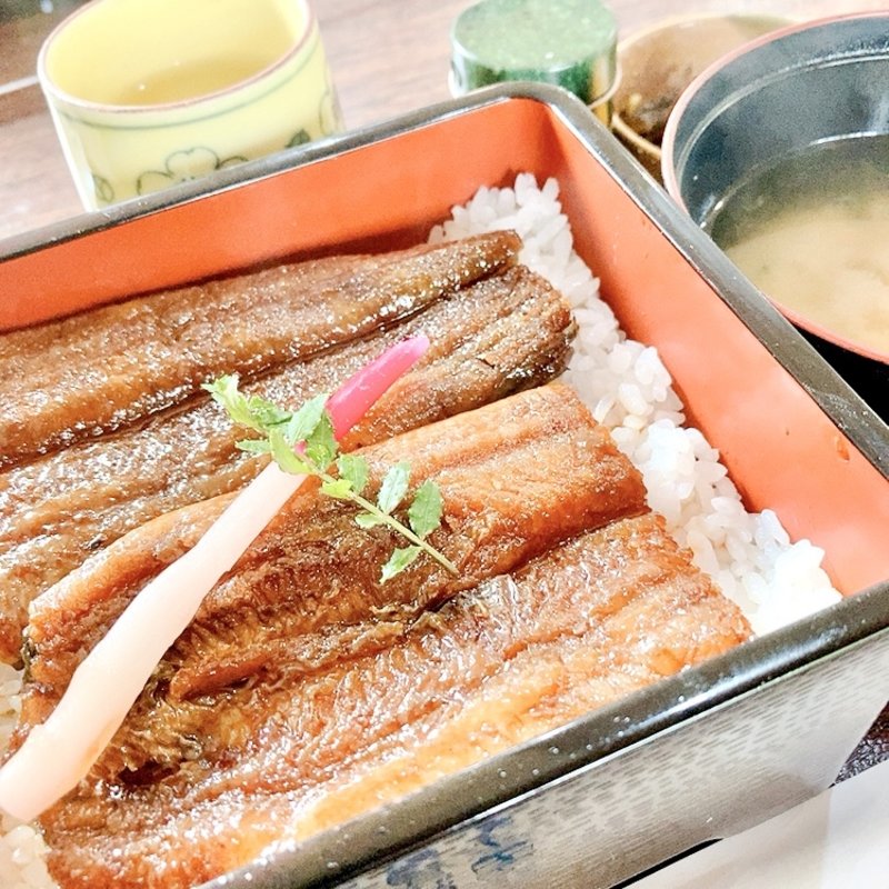 鰻重(長土手 （ナガドテ）)