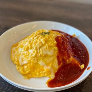 チーズオムライストマトソース(さかい珈琲 京都園部店)