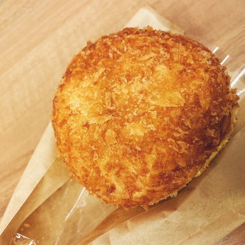 飛騨牛入りカレーパン(関ＳＡ)