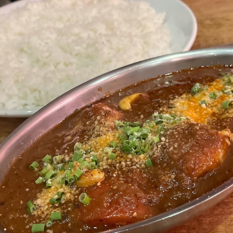 トマトカレー(ヒマラヤユキノシタ)