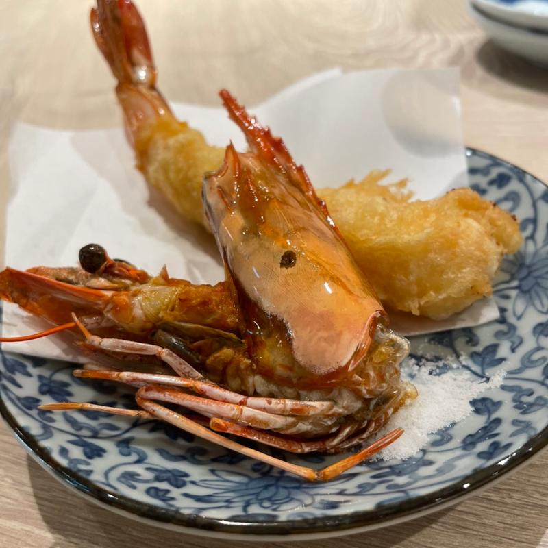 大エビ天ぷら(すし酒場さしす なんばウォーク店)