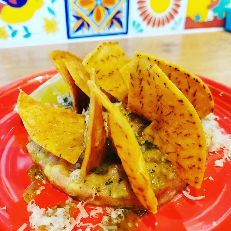 マグロとアボカドのタルタル(AVOCADO HOUSE NAMBA （アボカドハウス）)