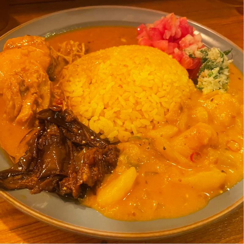 (カレーや デッカオ )