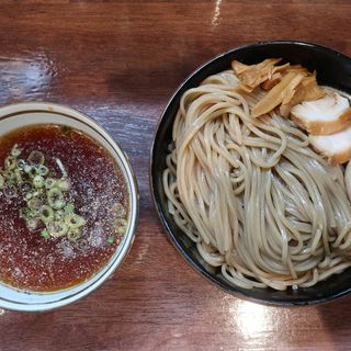 冷やし(塩)中太麺α(大盛)(三谷製麺所)