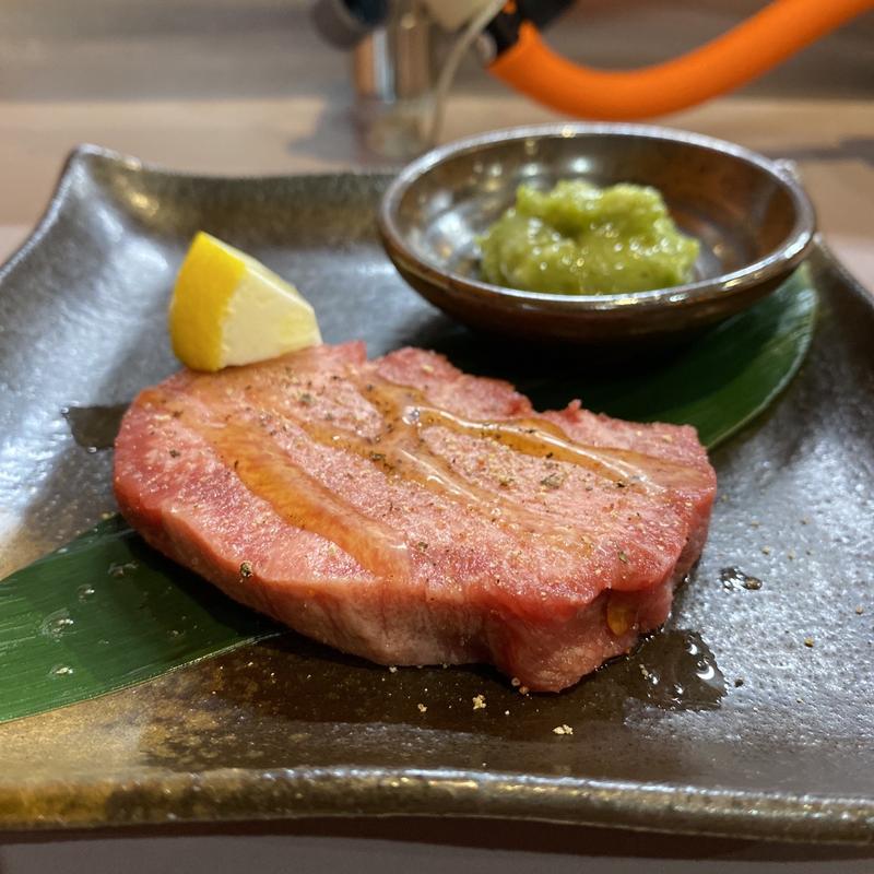 特厚タン(焼肉 ホルモン じんや)