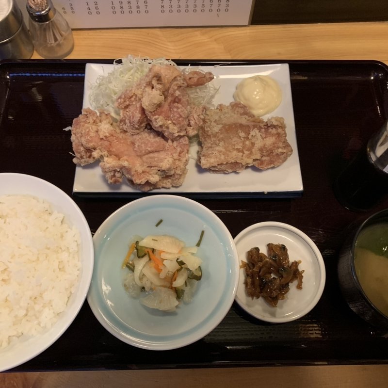 唐揚げ定食(大衆酒場　ビートル　仙台)