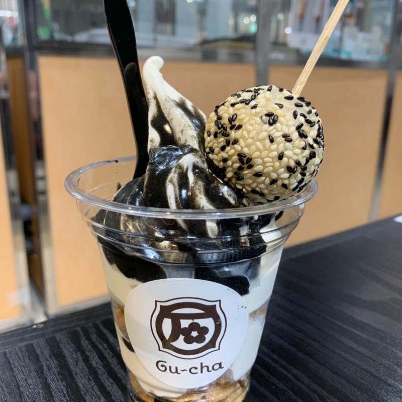 ごまソフト(ごま団子専門店gu-cha(ぐーちゃ))