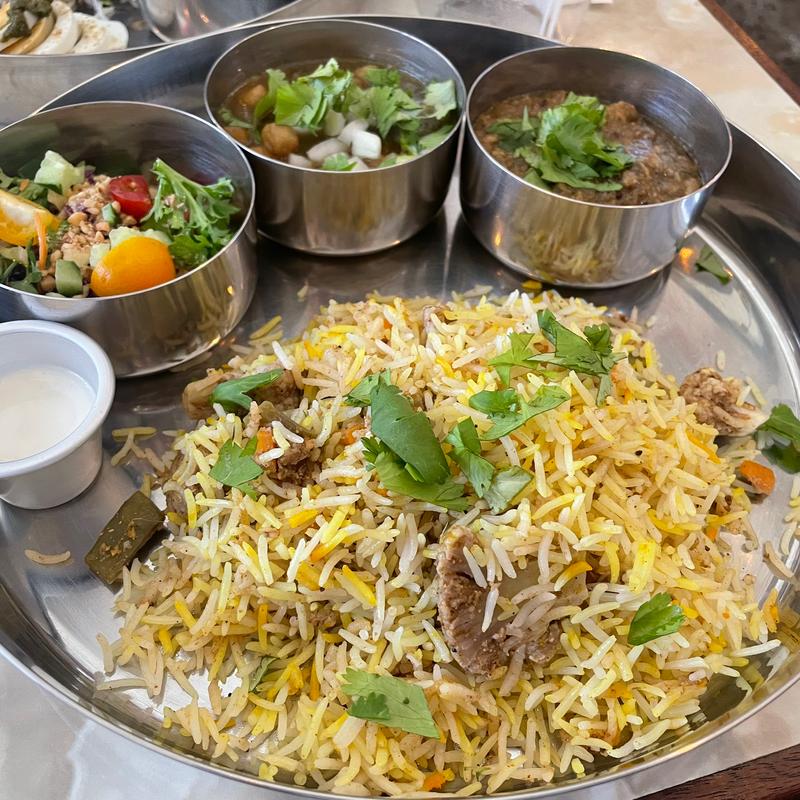 (ミスターサモサ （Mr. Samosa）)