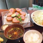 上ヒレとんかつ定食(とんかつrevolution)