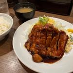トンテキ定食(大阪トンテキ ホワイティ梅田 )