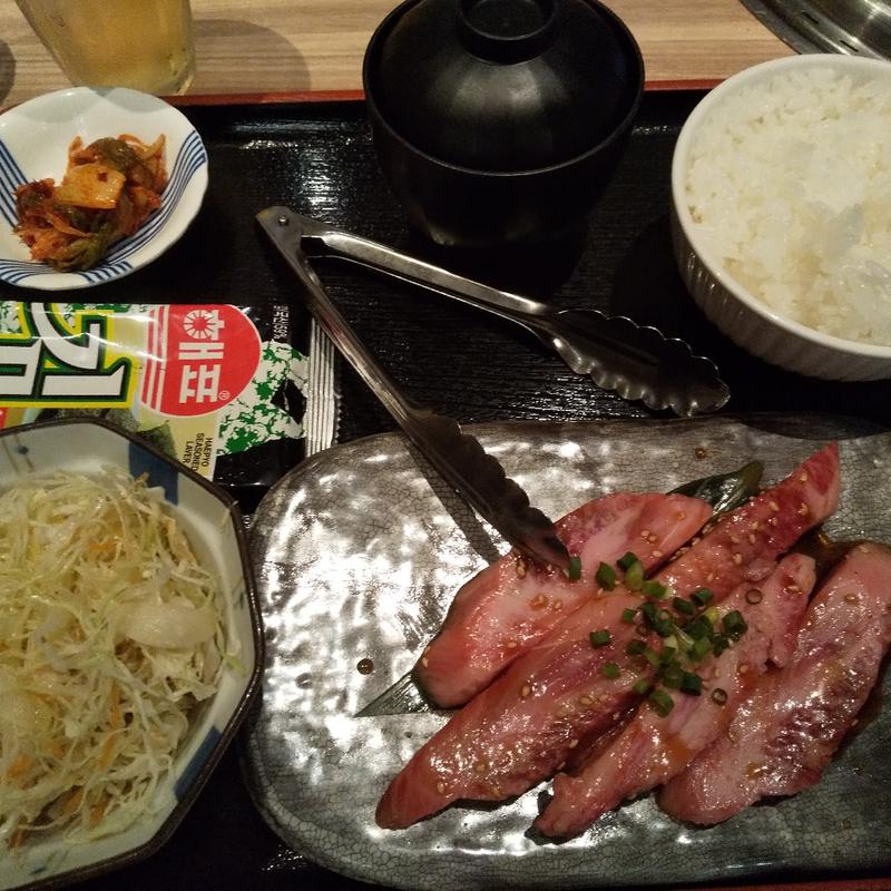 中落ちカルビセット(炭火焼肉 十炭)