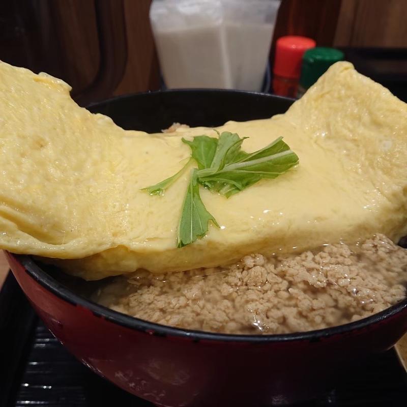 出し巻き親子丼(炭火焼き親子丼の店　鶏玉　天五店)