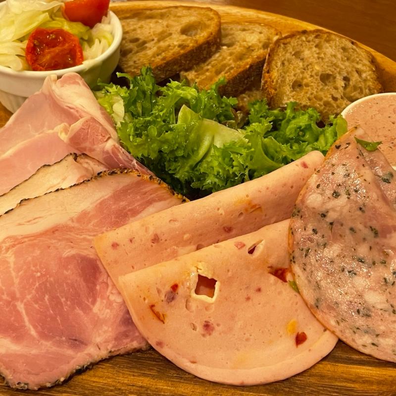 ビアホールのハムの盛合せ(ライオン 新宿店 )