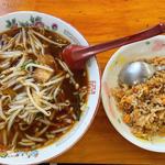 もやしラーメン半チャーハン(ラーメンワンちゃん )