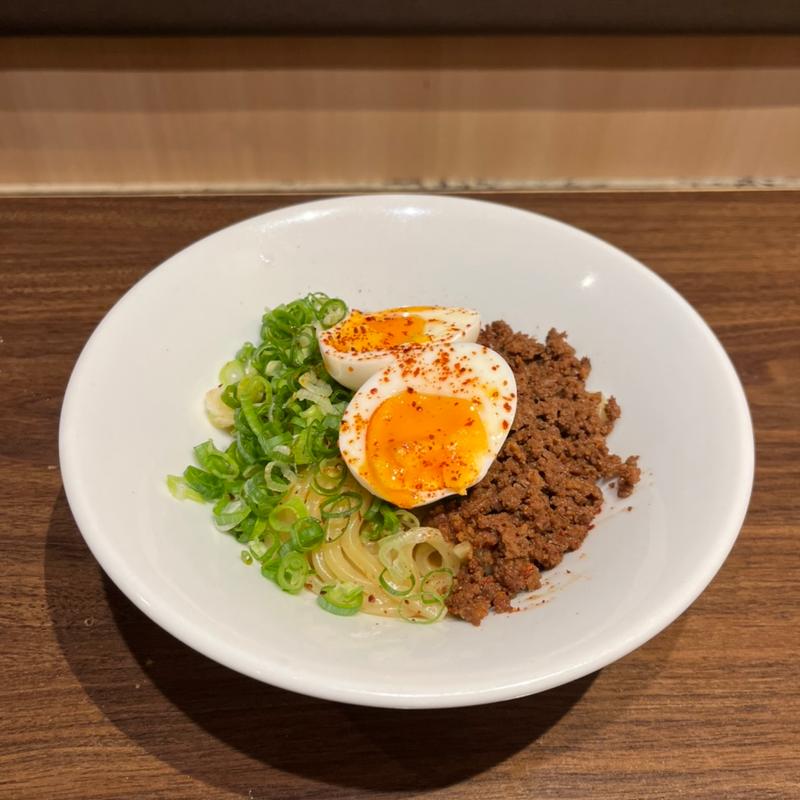 麻辣汁なし坦々麺(三呑み屋)