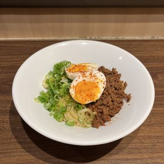 麻辣汁なし坦々麺(三呑み屋)