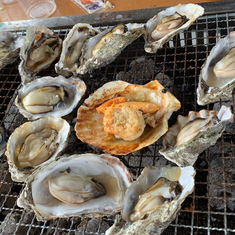 焼き牡蠣1キロ(かき小屋 島田水産 )