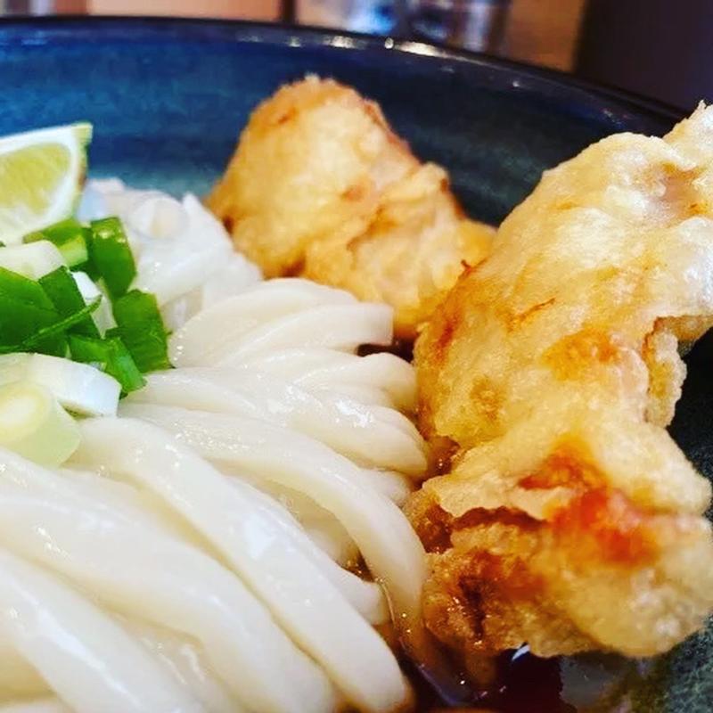 とり天ぶっかけうどん(讃岐饂飩かわばた)
