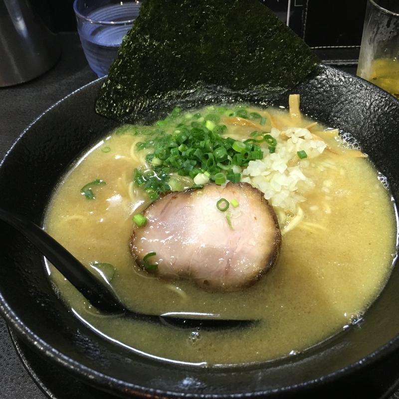 西八らーめん（鰹醤油味）(海友)